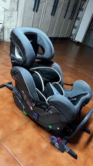 Silla coche seguridad 0+/1 alta seguridad.