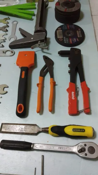 Lote de Herramientas Variadas