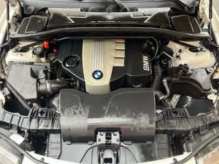 BMW Serie 1 2009.  2.0 diesel 118d