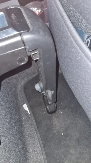 Silla de coche Be Cool roja y negra