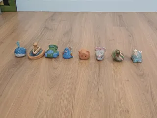 Figuras de cerámica decorativas