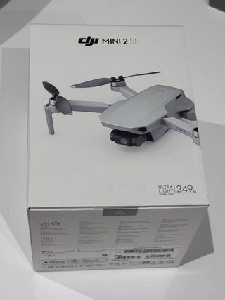 Dron DJI Mini 2 SE con accesorios