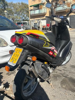 Aprilia SR 50cc  URGE