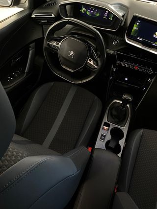 Peugeot 2008 1.5 hdi 102 11/2020