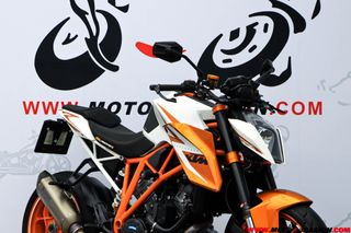 KTM 1290 SUPER DUKE R