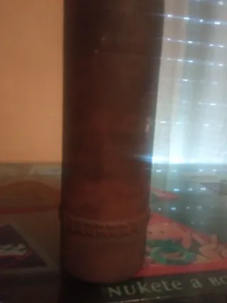 Tubo perteneciente época de la guerra no se que es