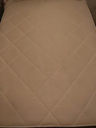 Cama + colchón 135 cm