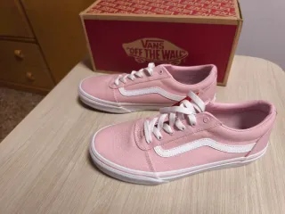 Zapatillas Vans rosas y blancas