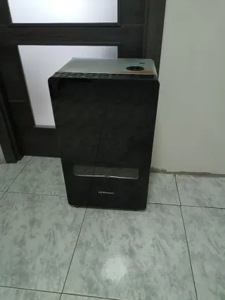 Estufa de gas Orbegozo hbf100 negra y plateada