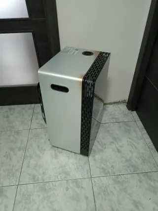 Estufa de gas Orbegozo hbf100 negra y plateada