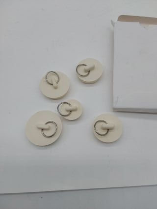 NITAIUN 5 Piezas Tapón de Fregadero Drenaje Tapón de Desagüe Lavabo Enchufe 5 Tamaños Blanco con Anillo De Tiro Tapones De Drena