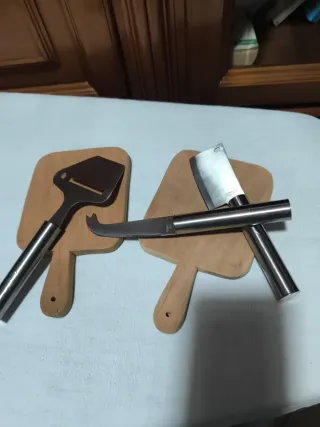 Set formaggi in legno e acciaio inox