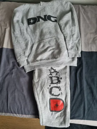 Chándal DNG escuela de baile. Talla 9-11. Unisex.