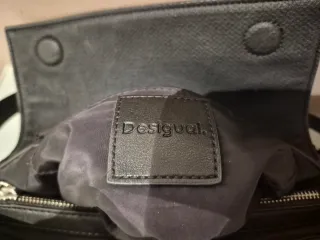 Bolso Desigual Negro con Estampado Floral