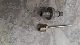 Bomba Amortiguador con Manómetro