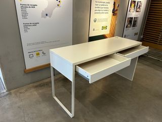 Escritorio MICKE IKEA Blanco  142 x 50