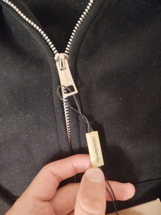 Sudadera Burberry con cremallera