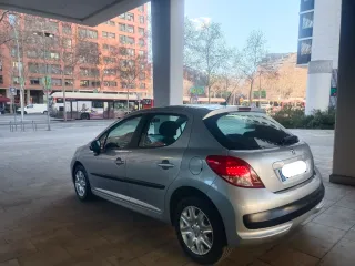 Peugeot 207 1.4i 16v 120.000km Etiqueta C año 2008