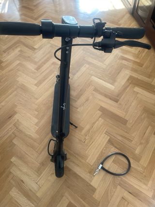 Patinete eléctrico casi nuevo