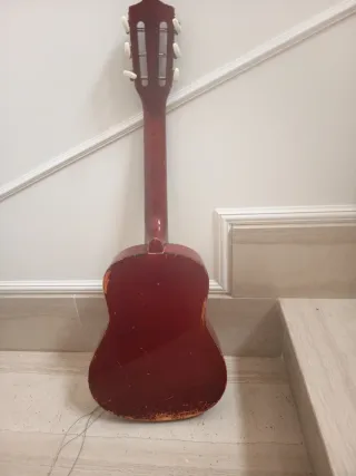 Guitarra pequeña Bontempi