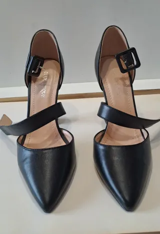Scarpe con tacco nere 39