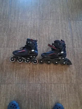 Patines en línea negros boomerang