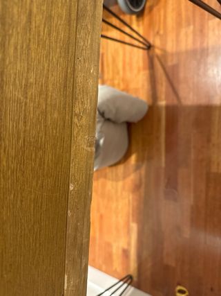 Aparador de madera y metal