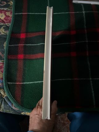 Arp Serge Fauchereau. Ediciones Polígrafa. Precint