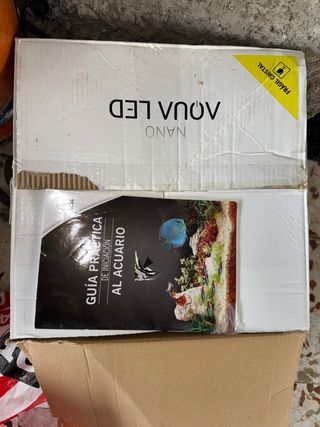 Pecera Nano Aqua LED 20L