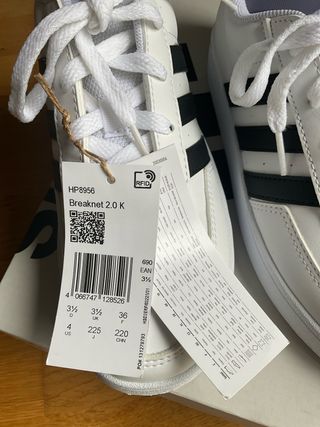 Adidas Tenis Blancos y Negros