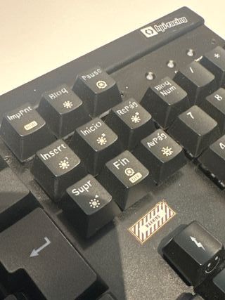 Teclado gaming Nacon CL700M