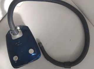 Aspiradora Carrefour Azul