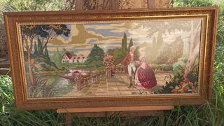 Tapiz antiguo pareja en jardín con marco dorado