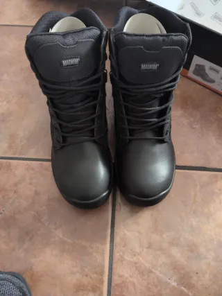 Botas Magnum Fox 6.0 Negras