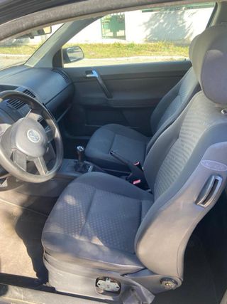 Volkswagen Polo 1.4 Highline 2004