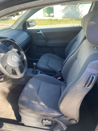 Volkswagen Polo 1.4 Highline 2004