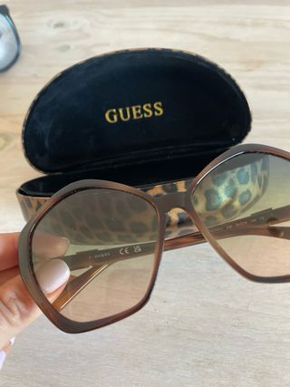 Gafas de sol Guess + funda original