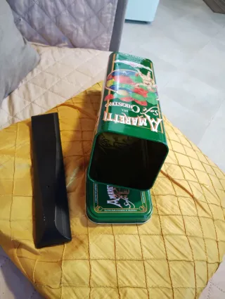 Scatola di latta Amaretti Chiostro di Saronno