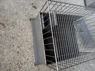 Robusta gabbia interamente in acciaio inox tempera