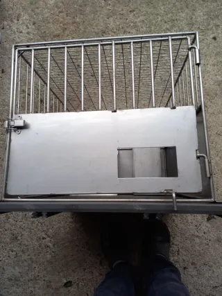 Robusta gabbia interamente in acciaio inox tempera