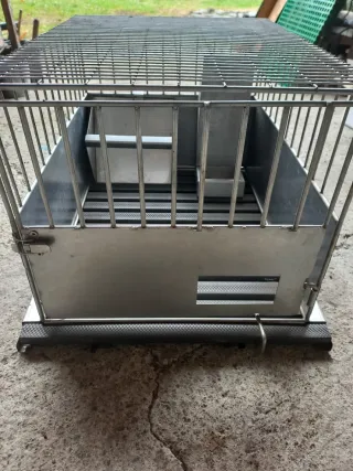 Robusta gabbia interamente in acciaio inox tempera