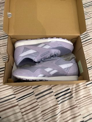 Zapatillas Reebok moradas talla 38 sin usar