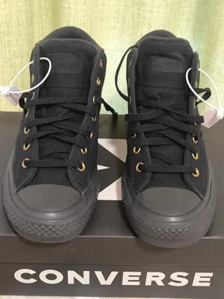 Converse Negras Total Eclipse