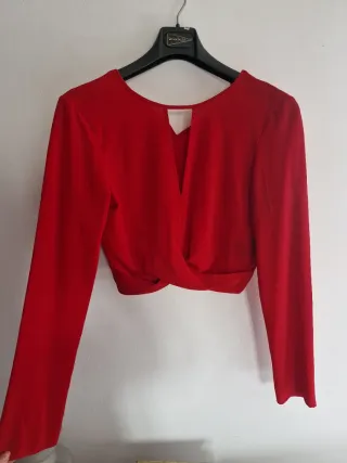 Top rojo manga larga