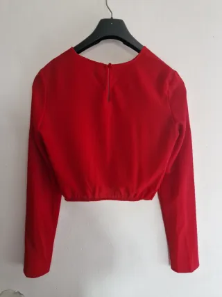 Top rojo manga larga