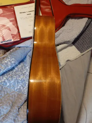 Guitarra Clásica Ramírez Antigua