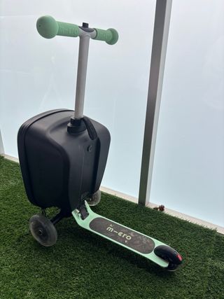 Patinete Micro con maleta y luces