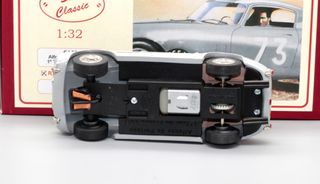 Slot Classic Ferrari 250 GT CJ-35 RTR