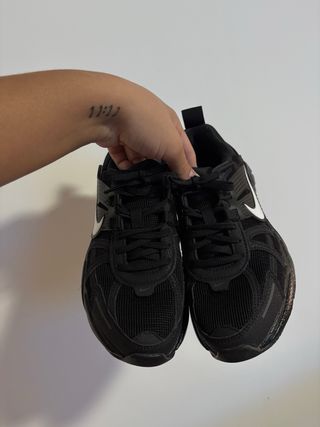 Zapatillas Nike V2K Run