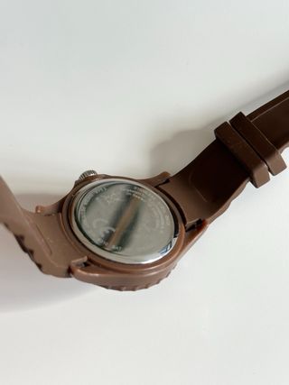 Reloj con pulsera de goma